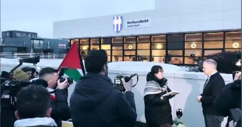 איסלנד: פעילי BDS הפגינו מול משרדי רשת הטלוויזיה נגד השתתפות ישראל באירוויזיון